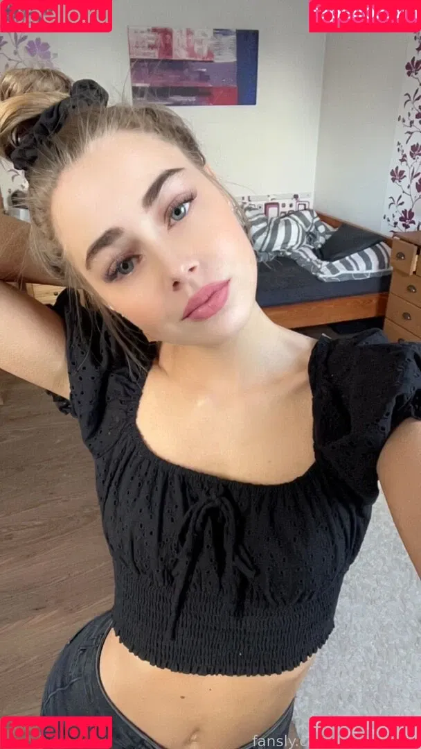 Lilian_Rose Onlyfans Photo Gallery 