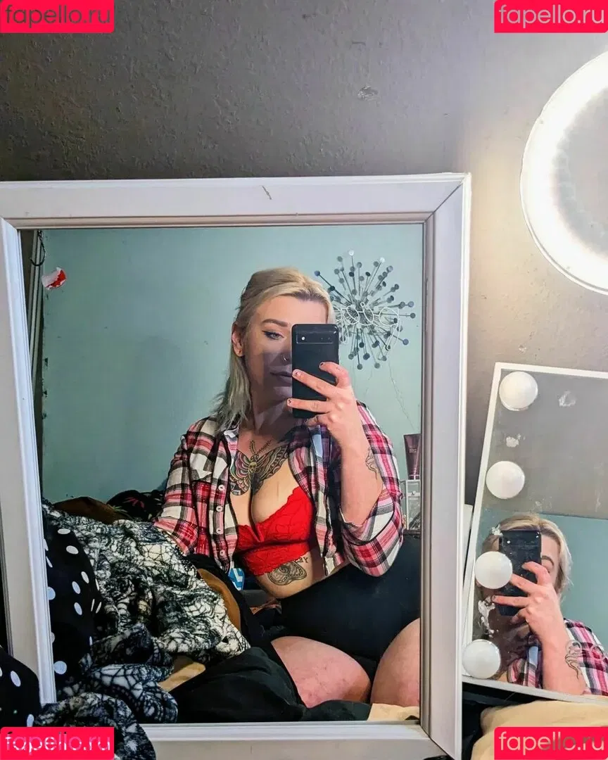 badfiishy Onlyfans Photo Gallery 