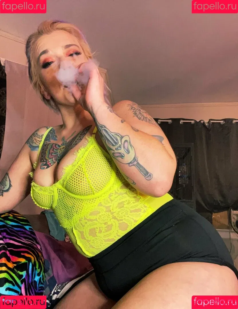 badfiishy Onlyfans Photo Gallery 