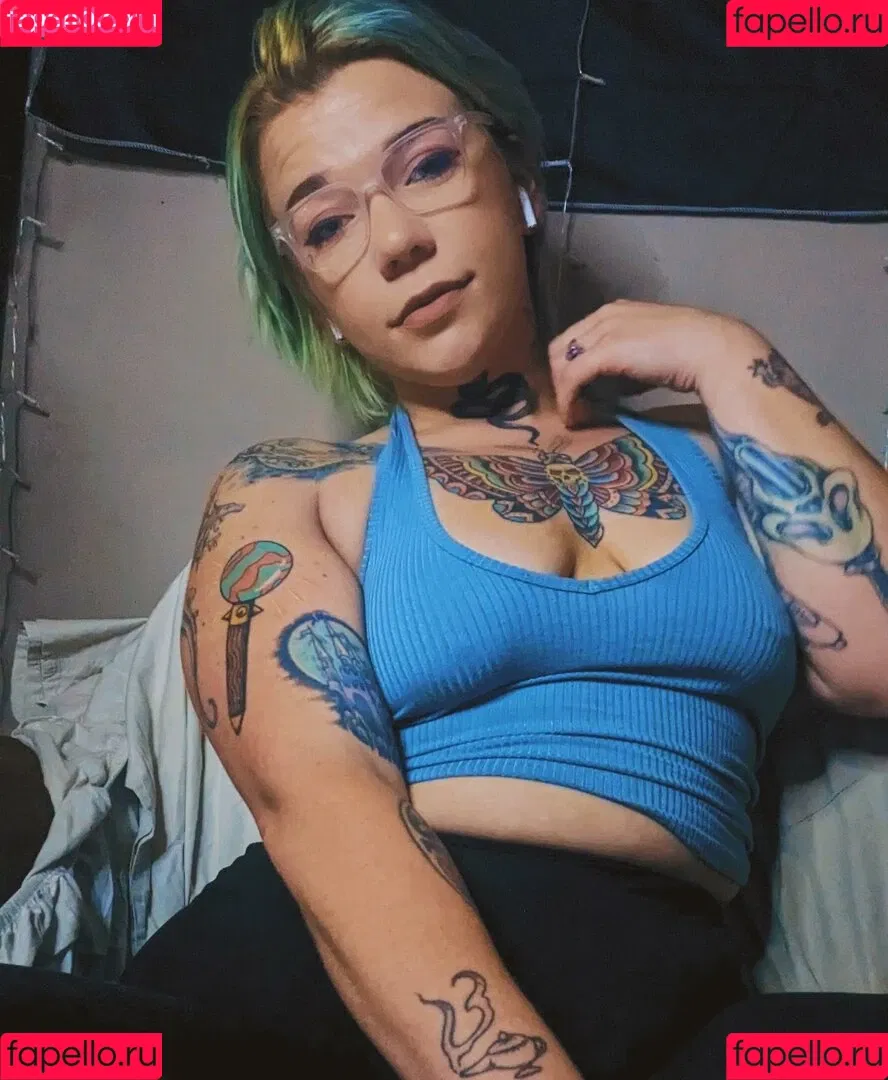 badfiishy Onlyfans Photo Gallery 