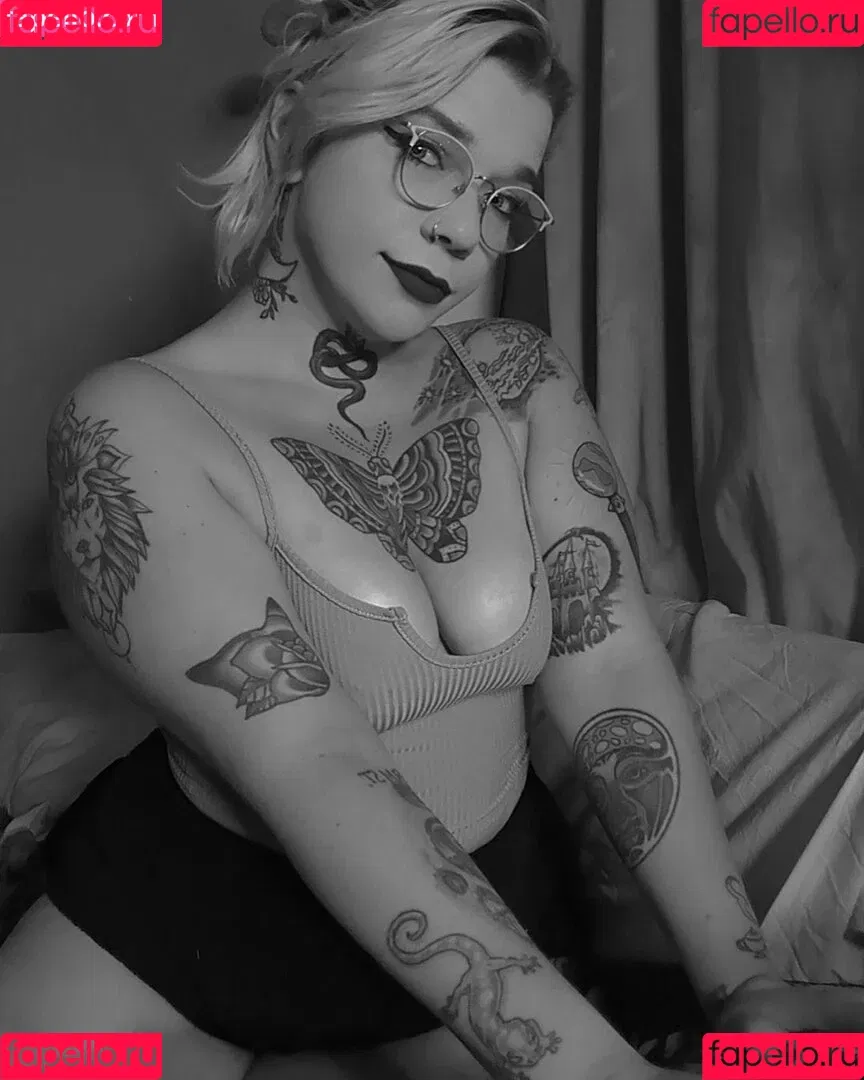 badfiishy Onlyfans Photo Gallery 
