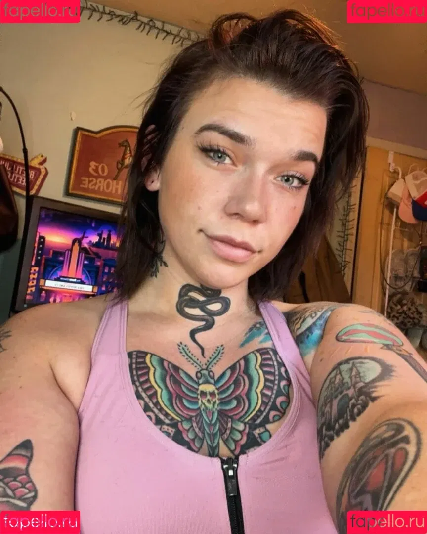 badfiishy Onlyfans Photo Gallery 