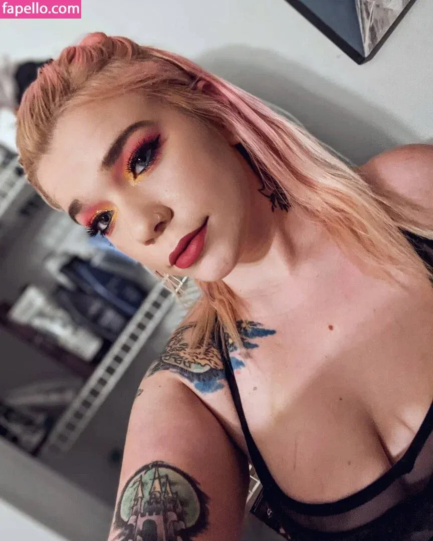 badfiishy Onlyfans Photo Gallery 