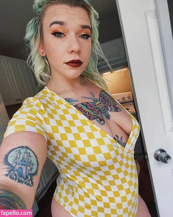 badfiishy Onlyfans Photo Gallery 