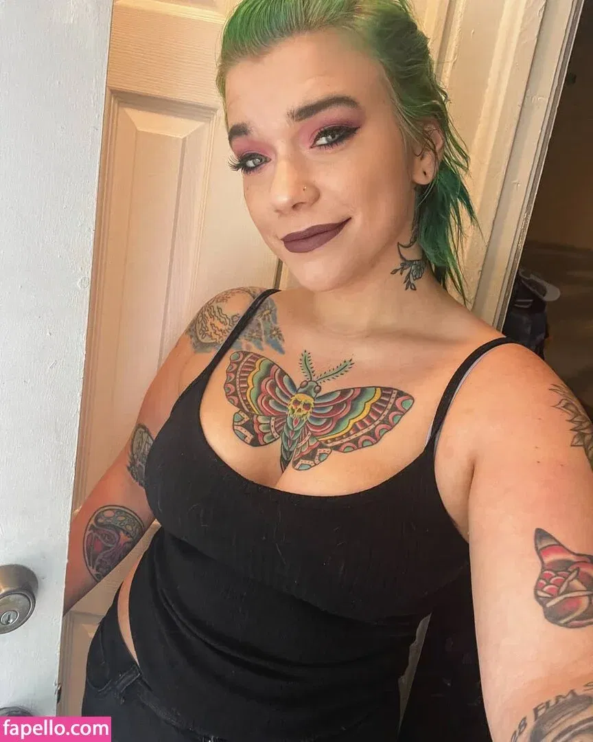 badfiishy Onlyfans Photo Gallery 