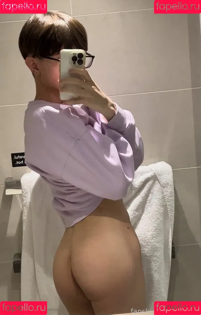 shokuho Onlyfans Photo Gallery 