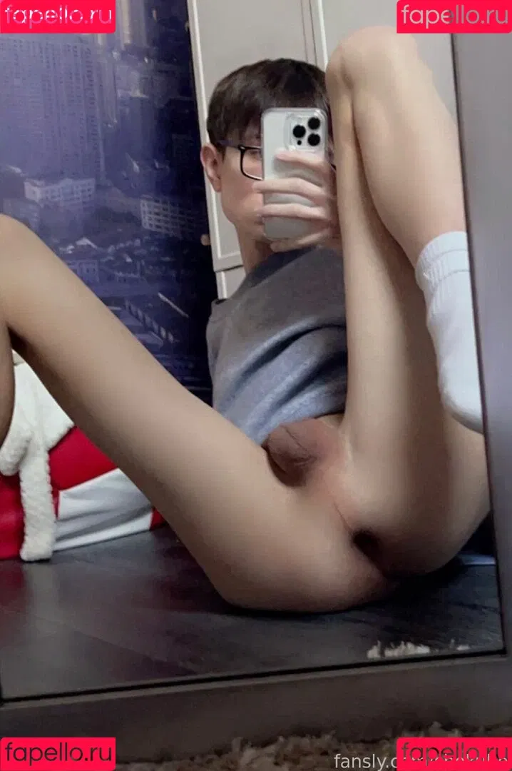 shokuho Onlyfans Photo Gallery 