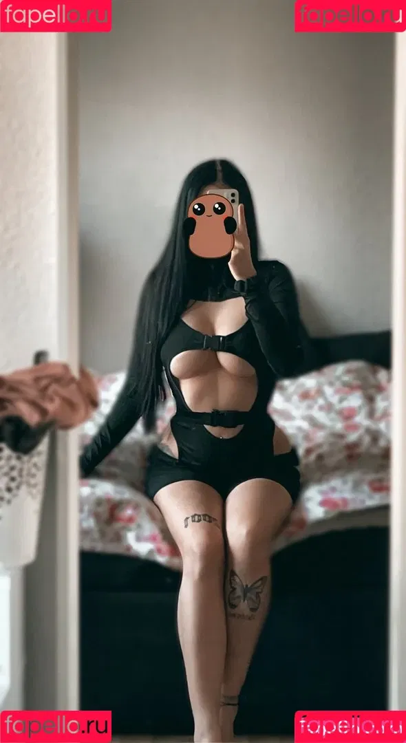 Amyschka Onlyfans Photo Gallery 