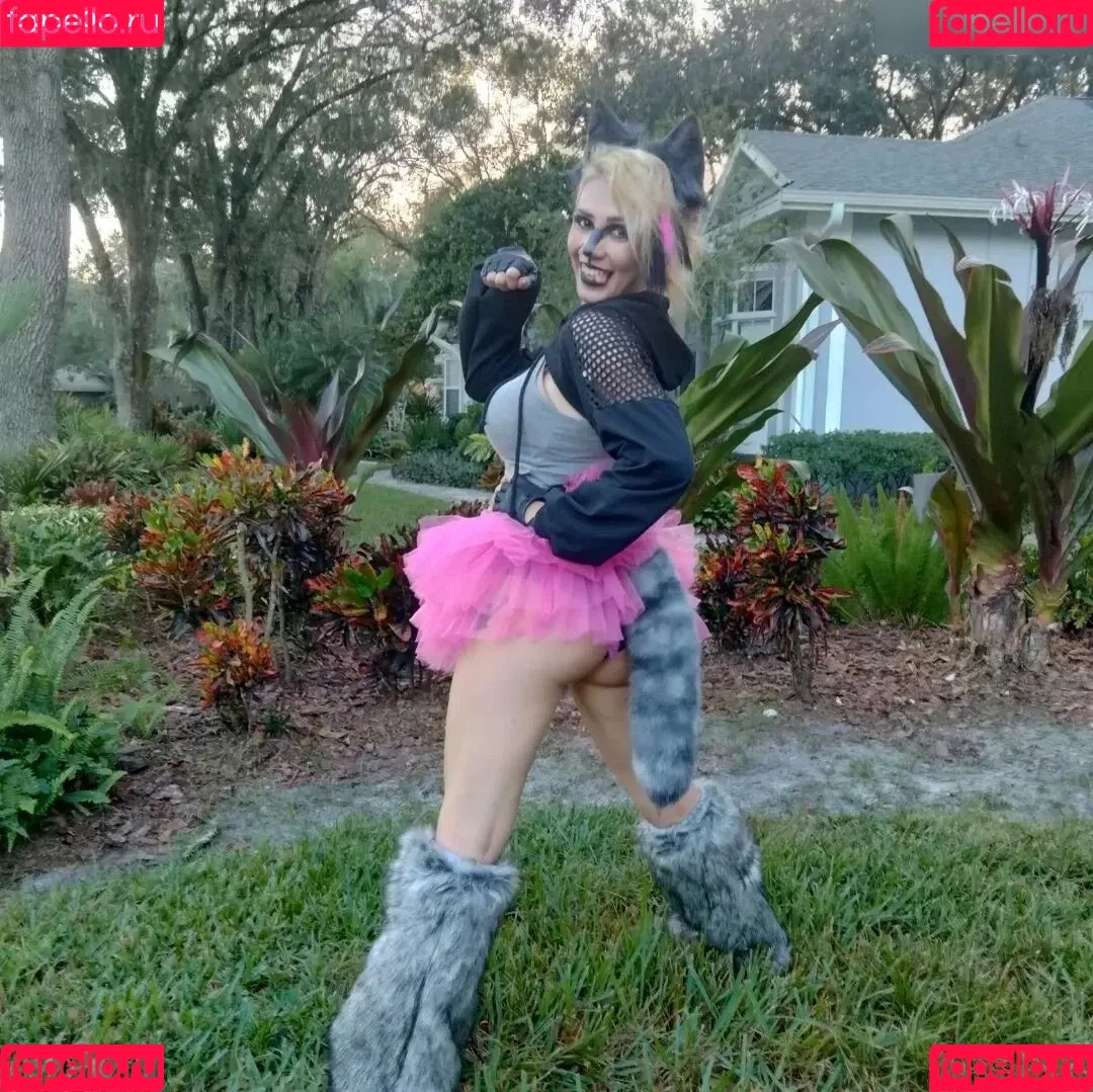 Skylar Calico Onlyfans Photo Gallery 