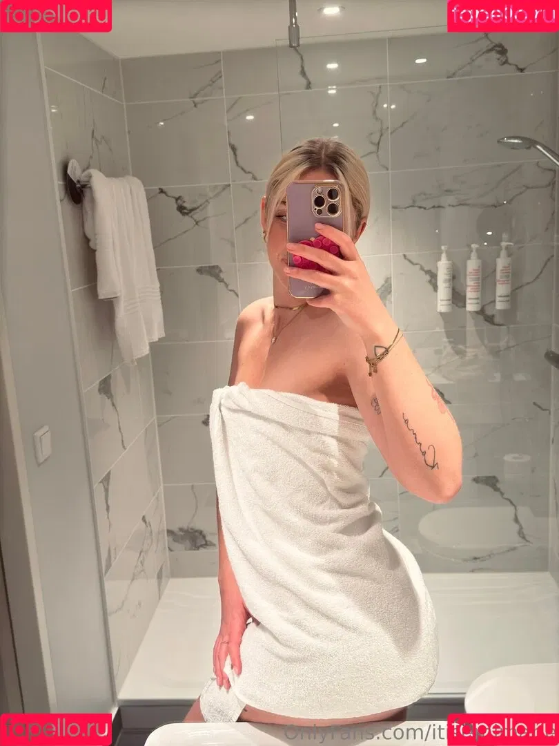 Itisemimarie Onlyfans Photo Gallery 