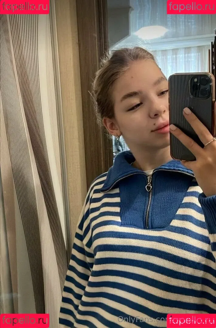 aliceshea Onlyfans Photo Gallery 