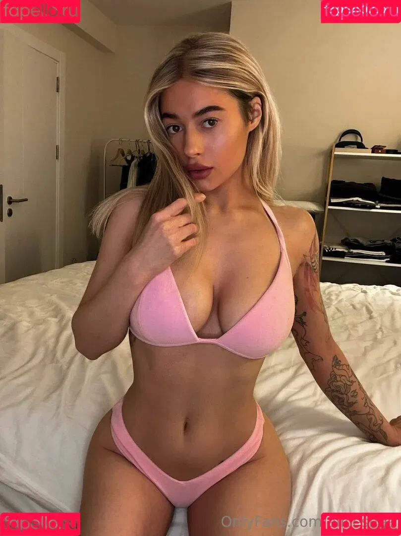 aliceshea Onlyfans Photo Gallery 
