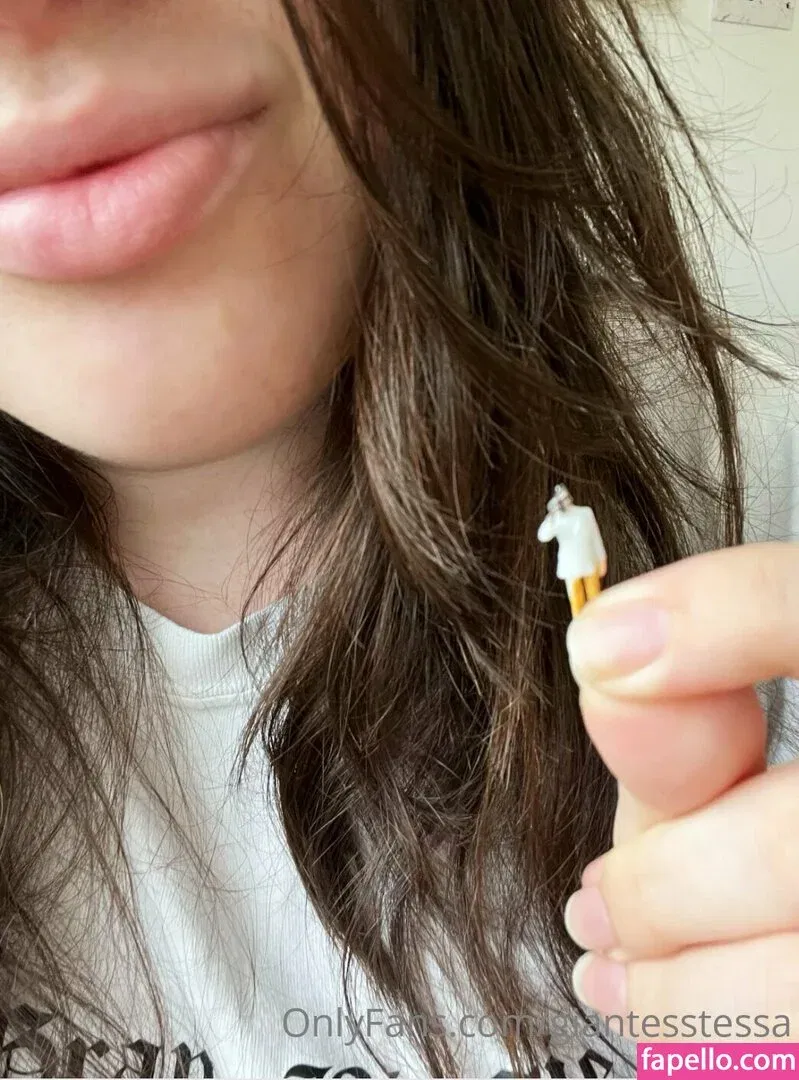 giantesstessa Onlyfans Photo Gallery 