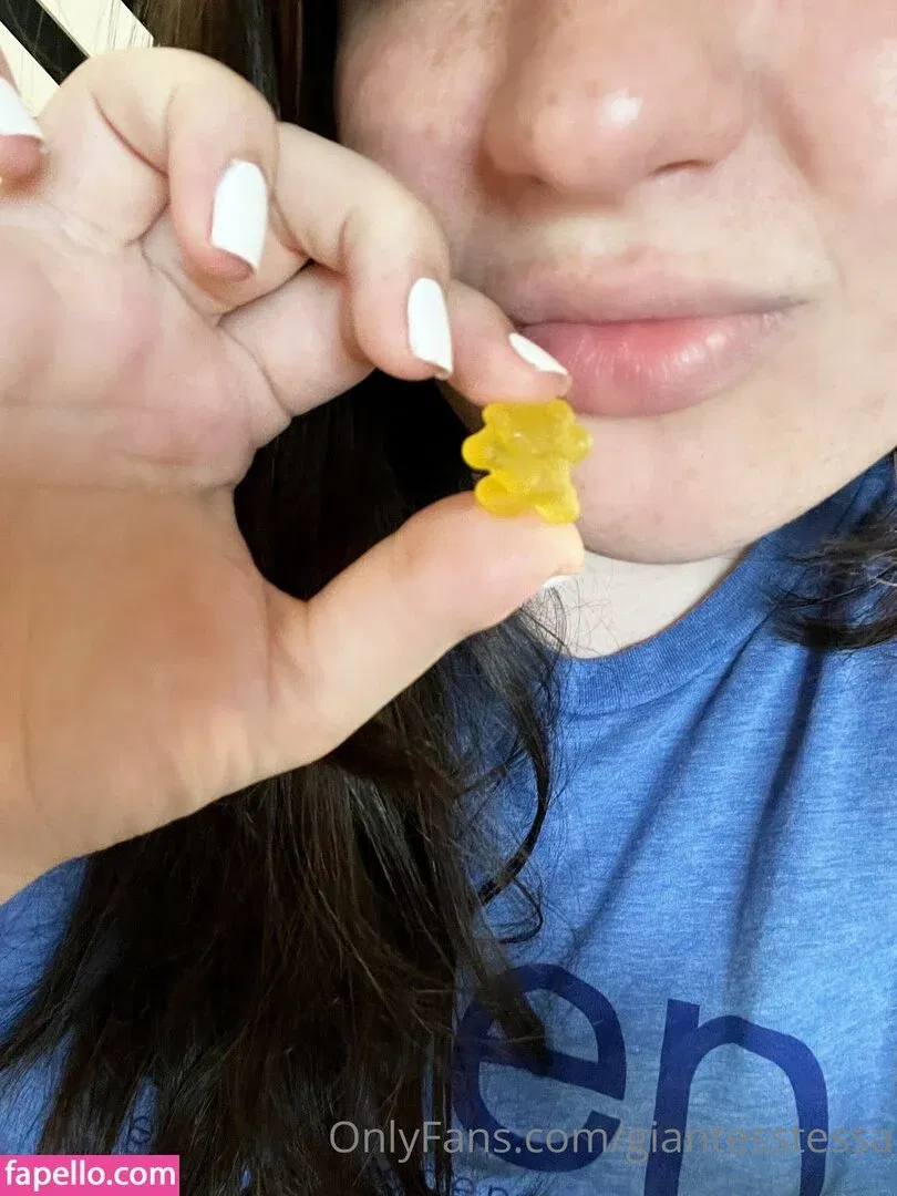 giantesstessa Onlyfans Photo Gallery 