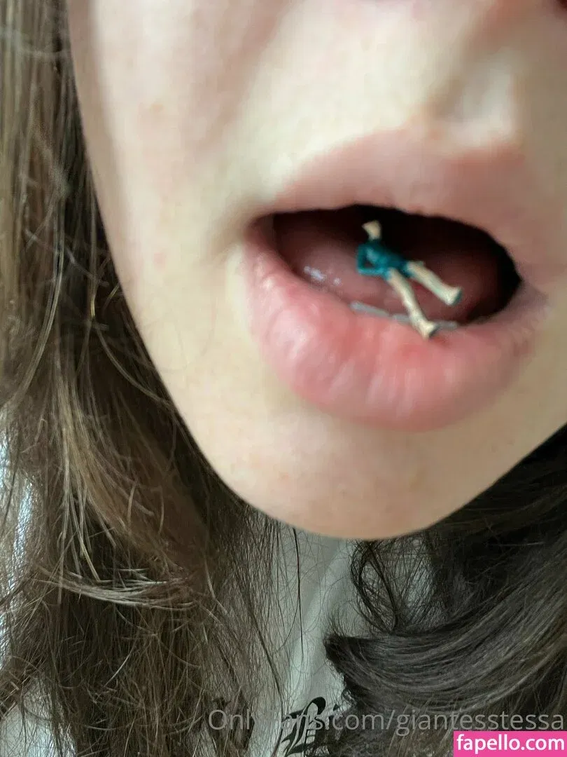 giantesstessa Onlyfans Photo Gallery 