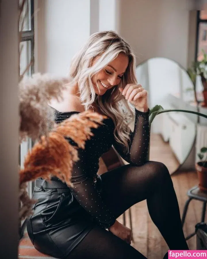 Mareike Schneider Onlyfans Photo Gallery 