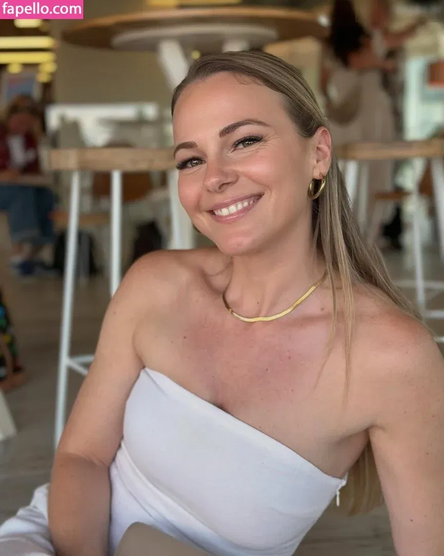 Mareike Schneider Onlyfans Photo Gallery 