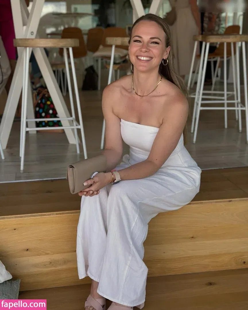 Mareike Schneider Onlyfans Photo Gallery 