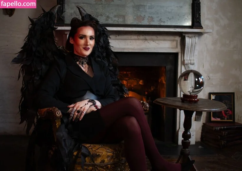 Abigail Thorn Onlyfans Photo Gallery 