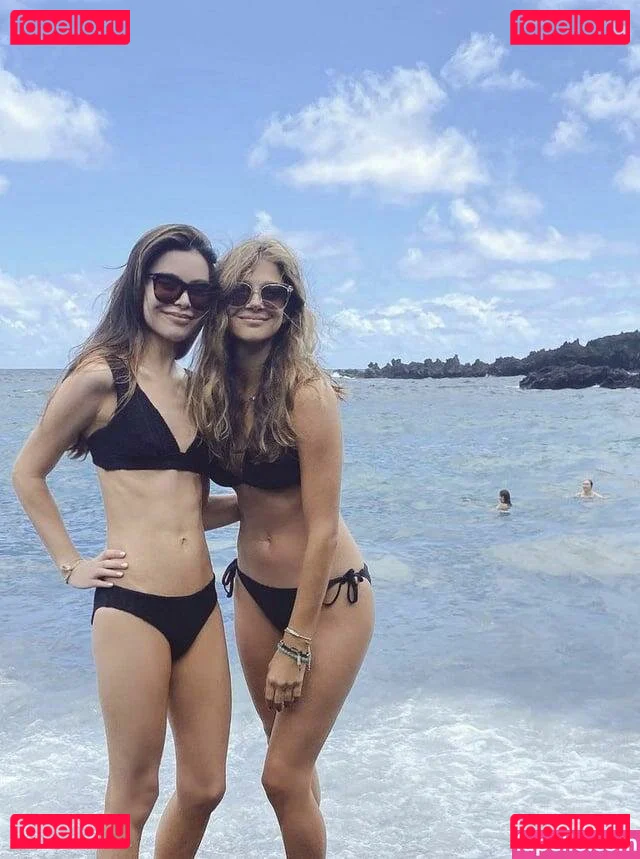 mermaid.sg Onlyfans Photo Gallery 