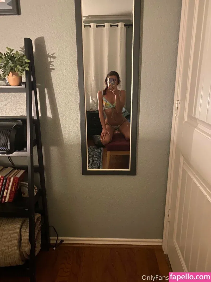 xogabby Onlyfans Photo Gallery 