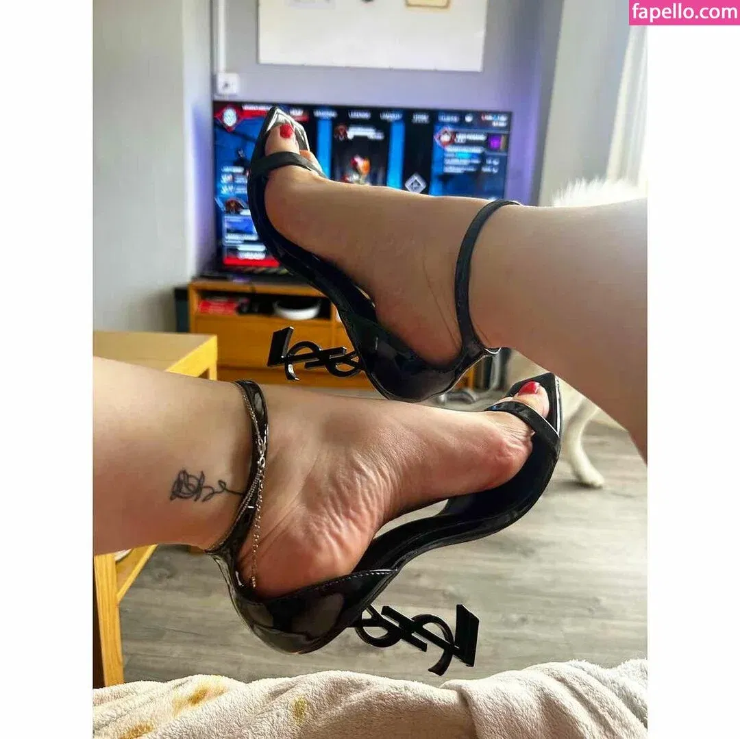 Thestilettobunny Onlyfans Photo Gallery 