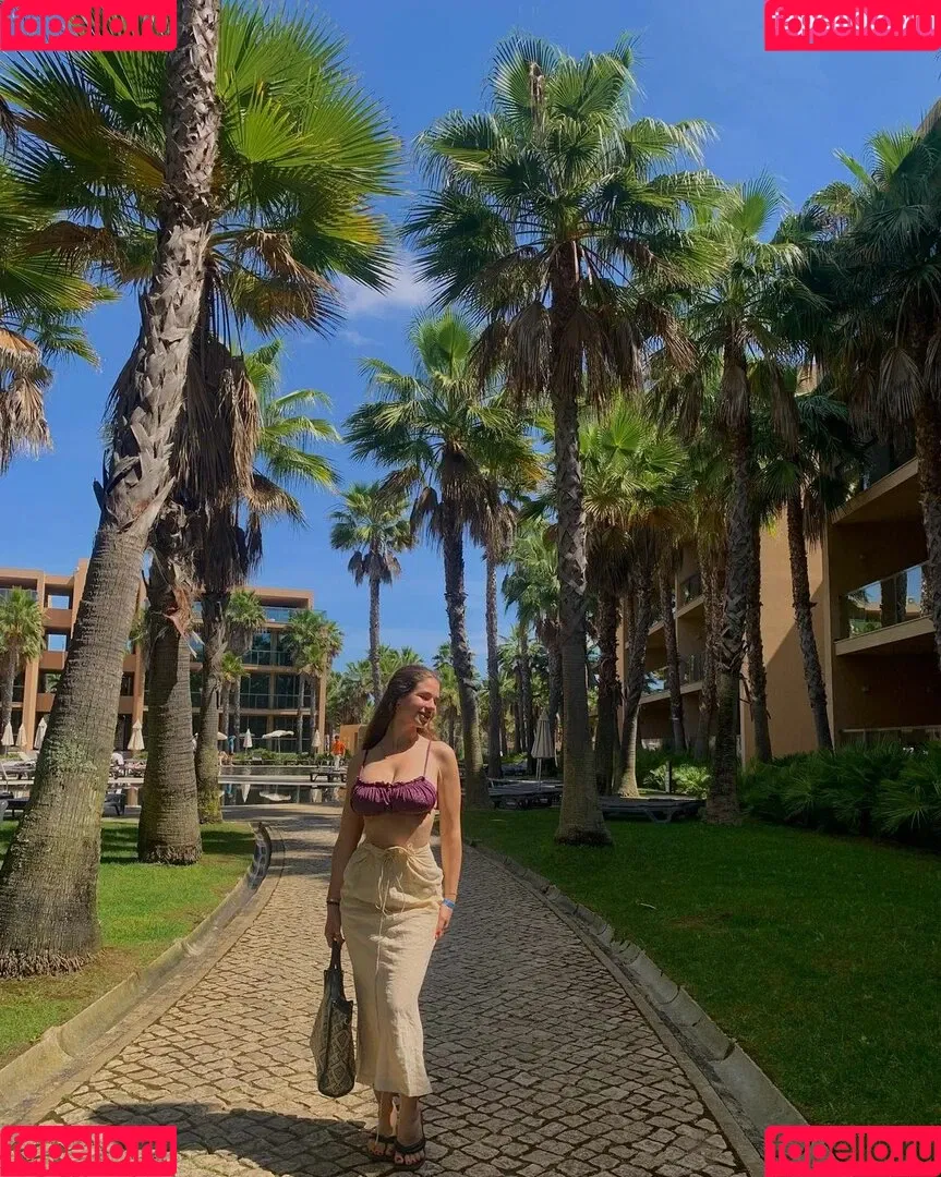 Beatriiz.ma Onlyfans Photo Gallery 