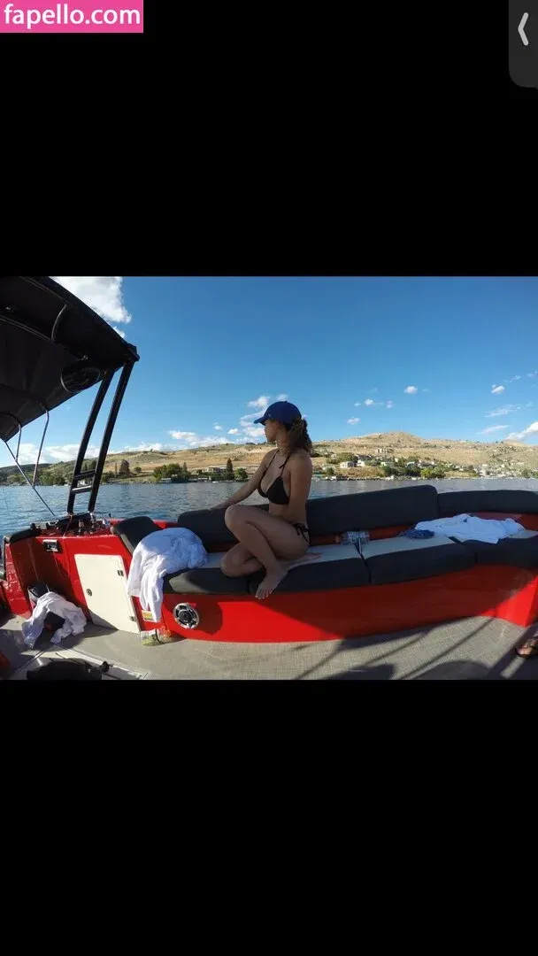 Crystal Westbrooks Onlyfans Photo Gallery 