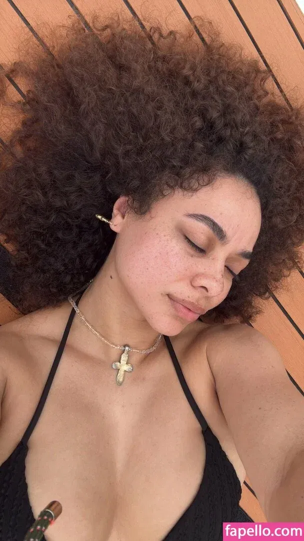 Crystal Westbrooks Onlyfans Photo Gallery 