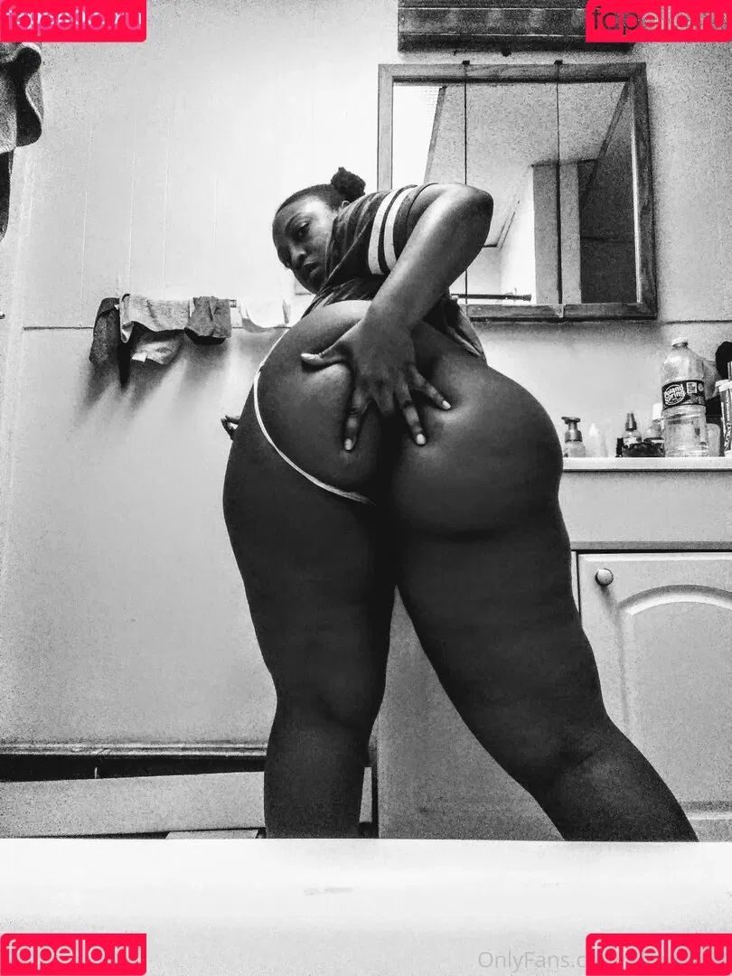 almond91 Onlyfans Photo Gallery 