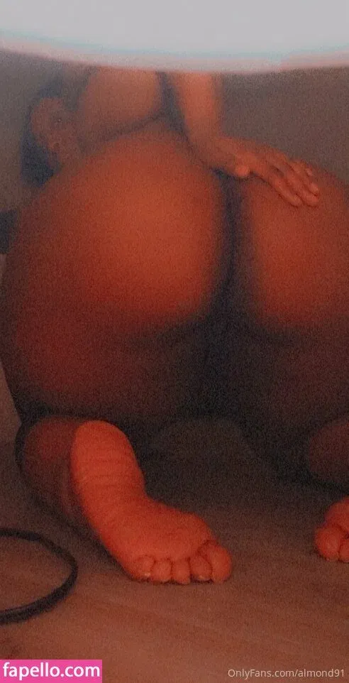 almond91 Onlyfans Photo Gallery 