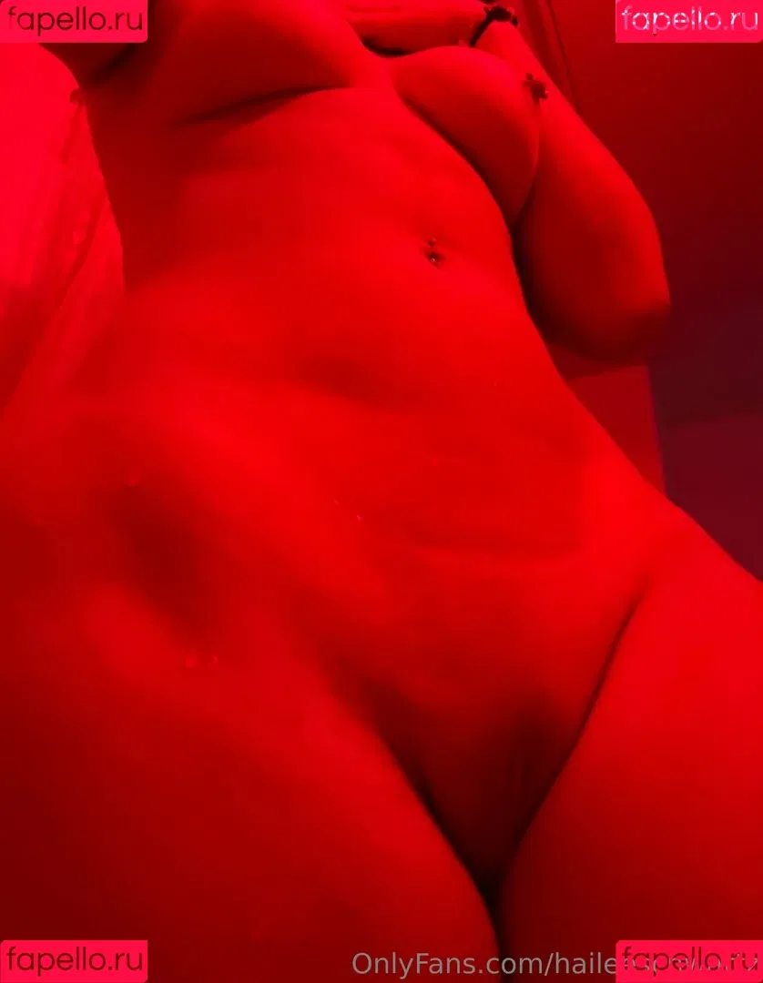 Hailee Schwartz Onlyfans Photo Gallery 
