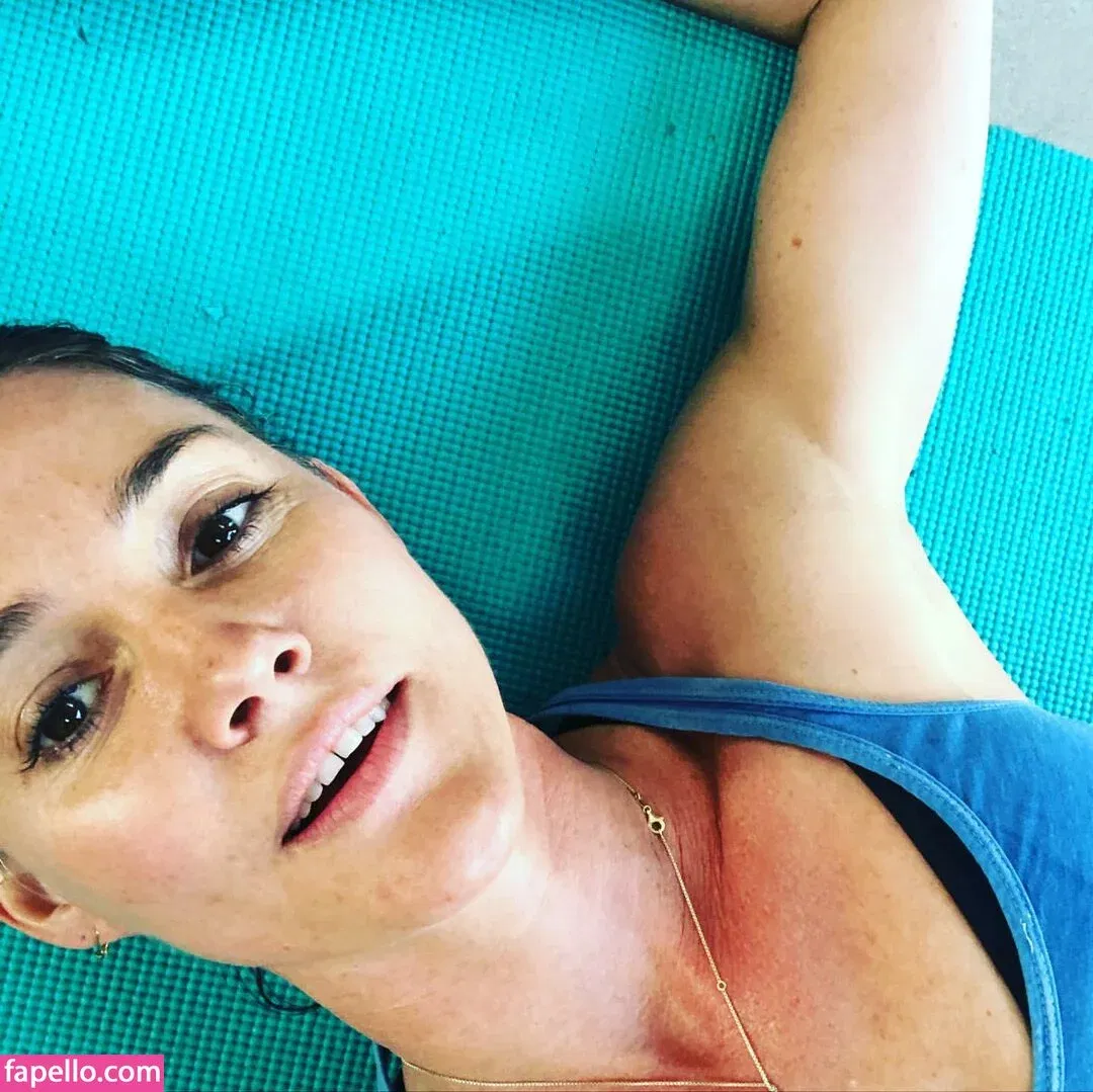 Erinn Hayes Onlyfans Photo Gallery 