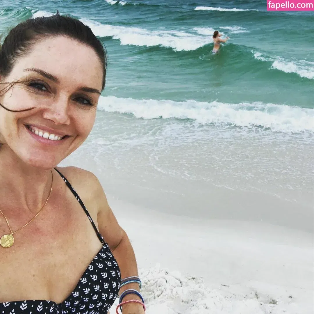 Erinn Hayes Onlyfans Photo Gallery 