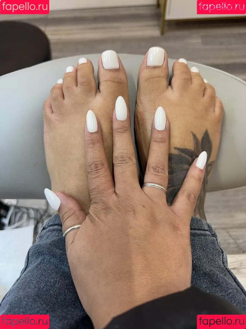LaBellaDiablaX Onlyfans Photo Gallery 