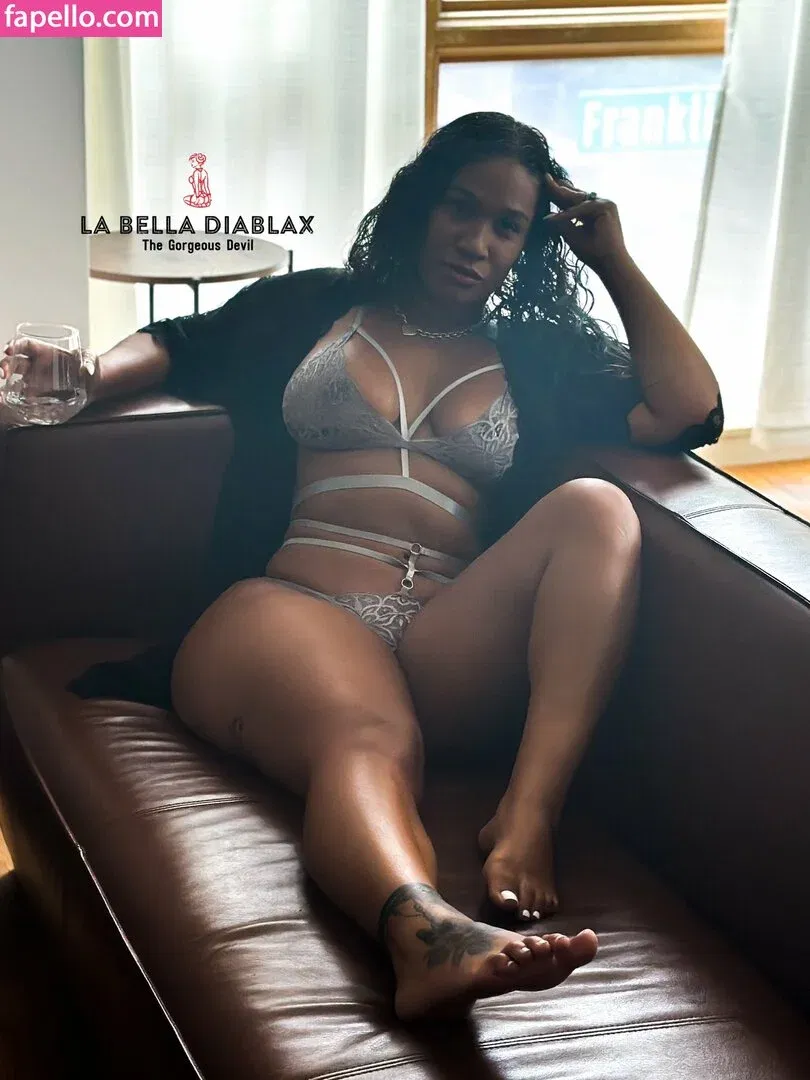 LaBellaDiablaX Onlyfans Photo Gallery 