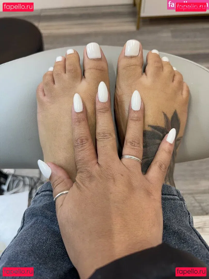 LaBellaDiablaX Onlyfans Photo Gallery 