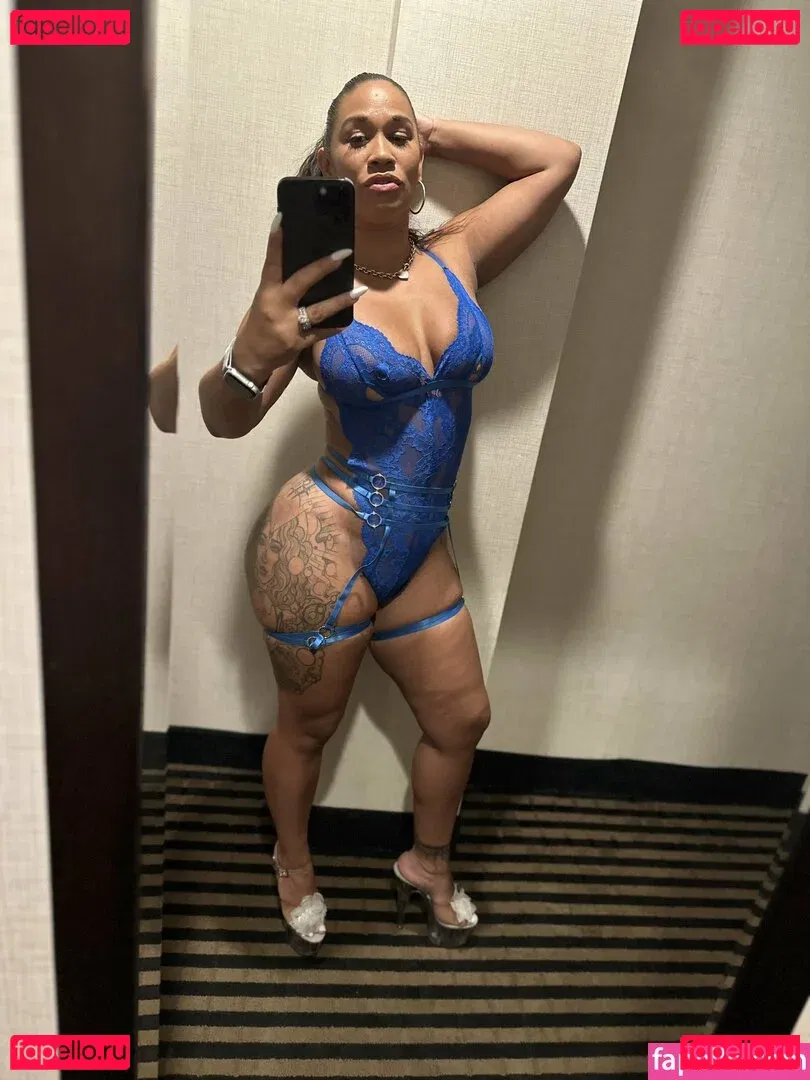 LaBellaDiablaX Onlyfans Photo Gallery 