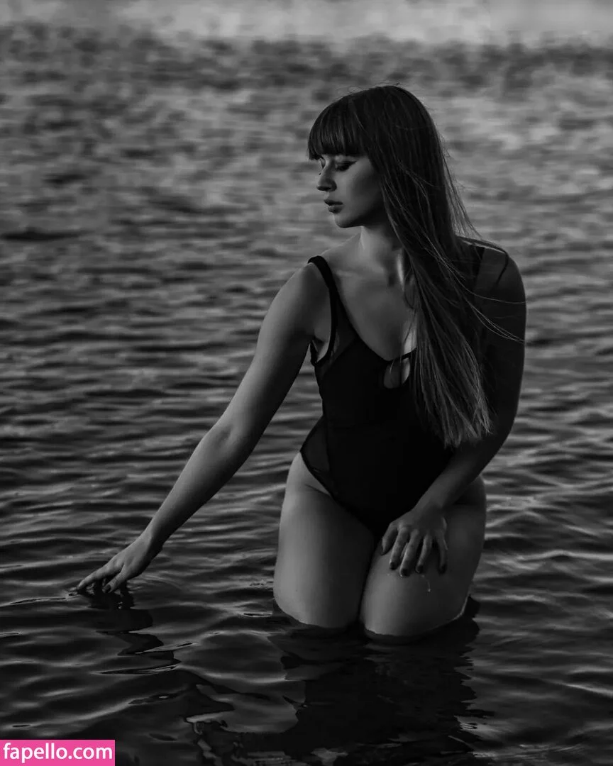 Sophie Nöther Onlyfans Photo Gallery 