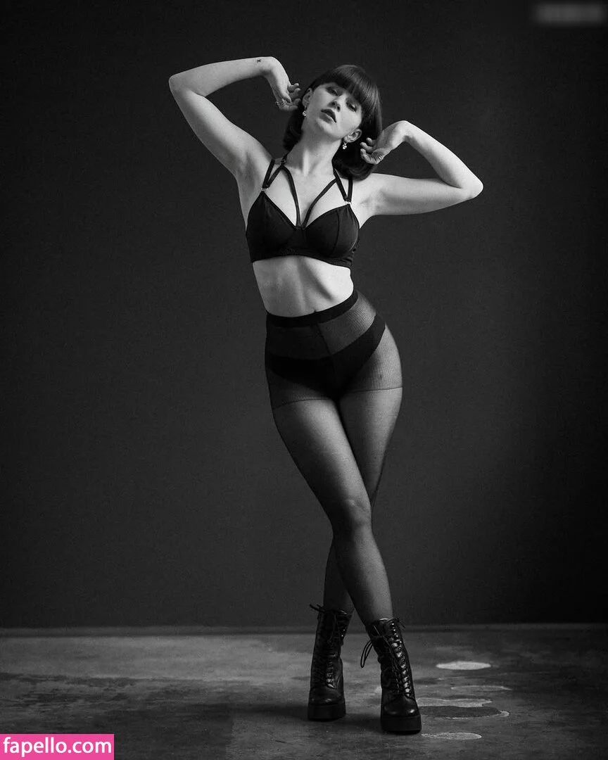 Sophie Nöther Onlyfans Photo Gallery 