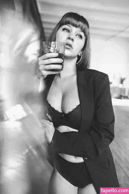 Sophie Nöther Onlyfans Photo Gallery 