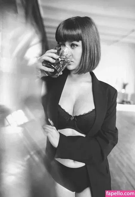 Sophie Nöther Onlyfans Photo Gallery 