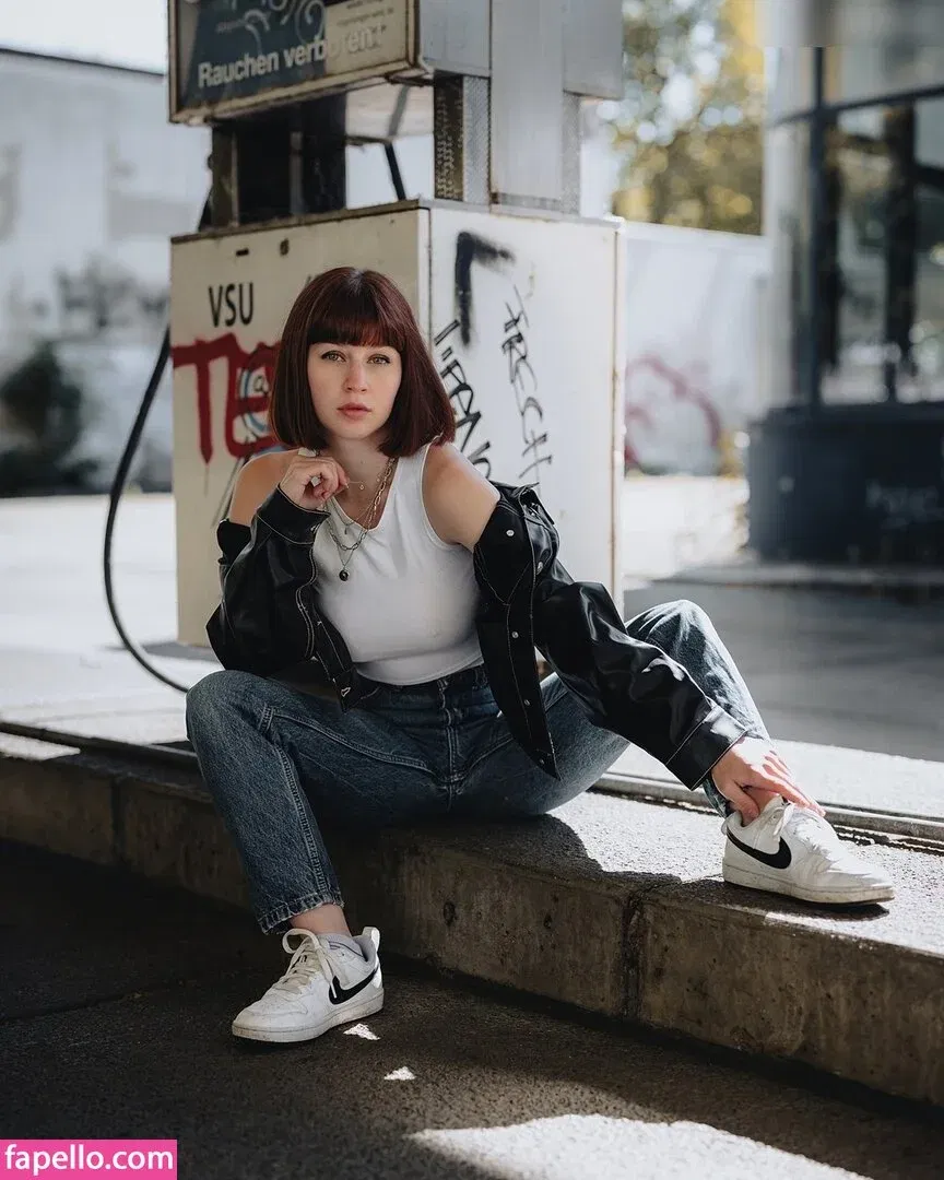 Sophie Nöther Onlyfans Photo Gallery 