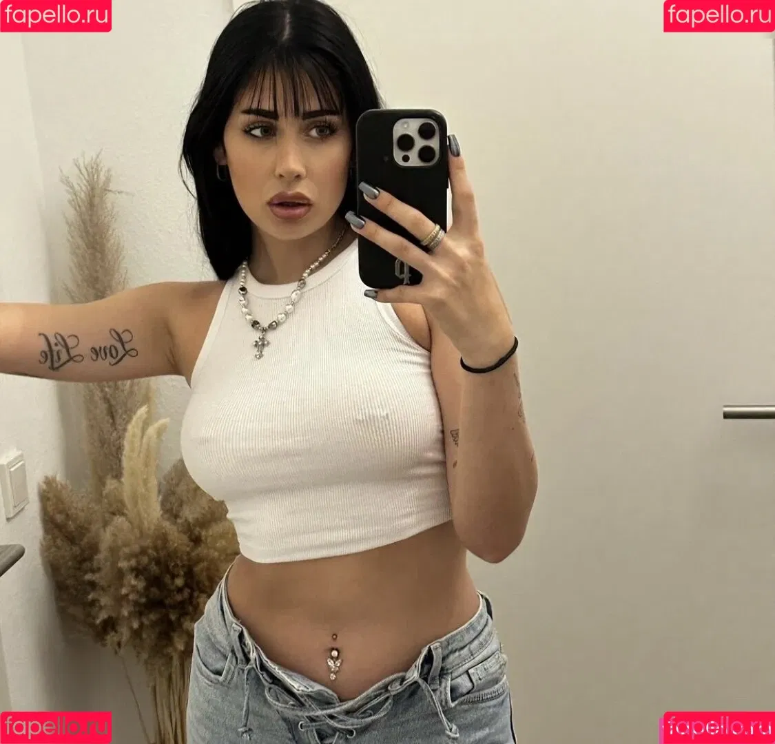 Kathiyessir Onlyfans Photo Gallery 