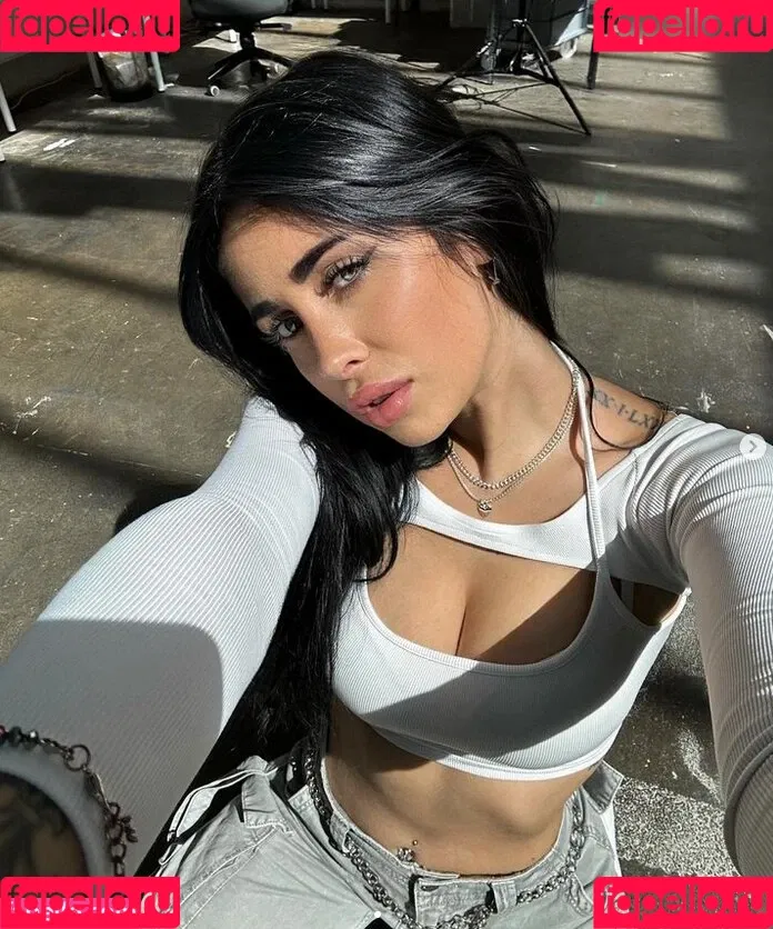 Kathiyessir Onlyfans Photo Gallery 