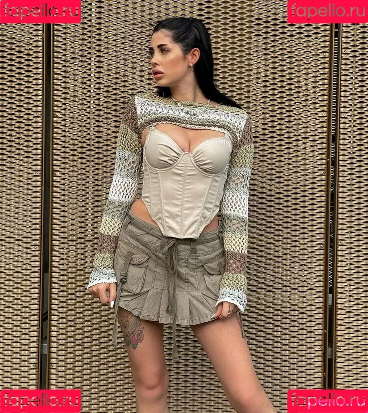 Kathiyessir Onlyfans Photo Gallery 