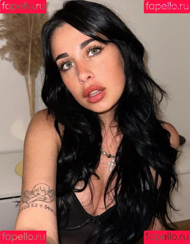 Kathiyessir Onlyfans Photo Gallery 