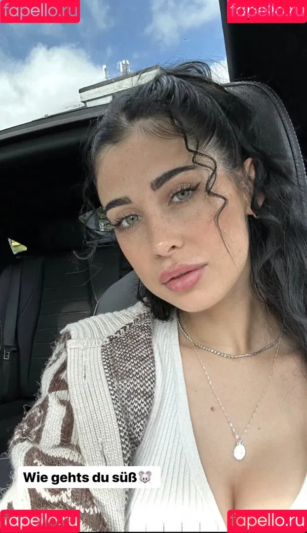 Kathiyessir Onlyfans Photo Gallery 