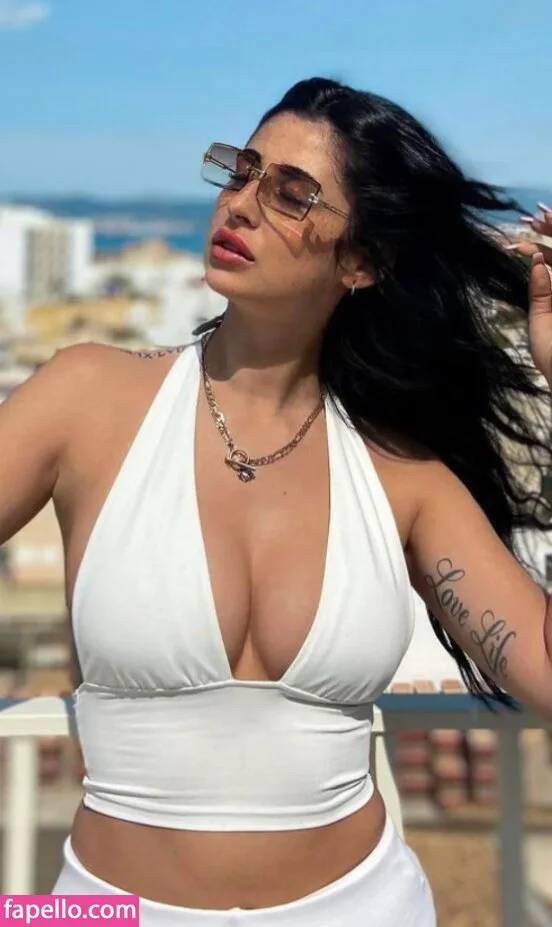 Kathiyessir Onlyfans Photo Gallery 