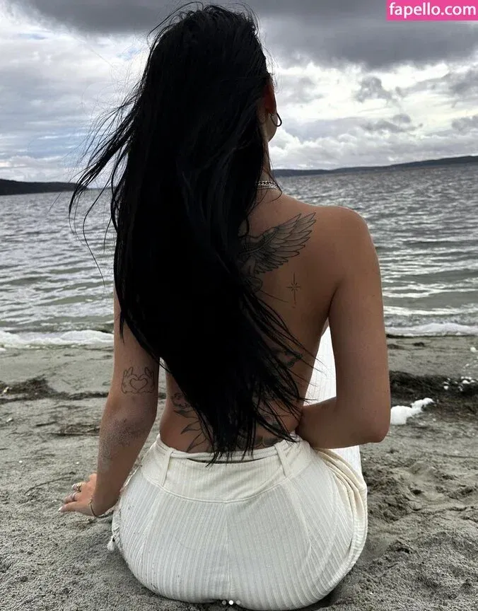 Kathiyessir Onlyfans Photo Gallery 